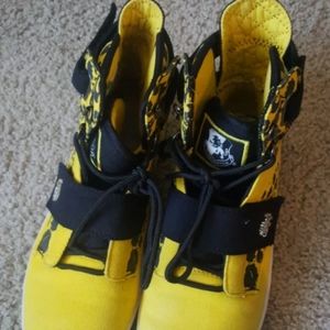 Used Vlado mid top size 8 eomen good condition li